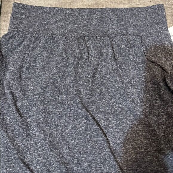 Lululemon Boulevard Bliss Skirt - Picture 8 of 8
